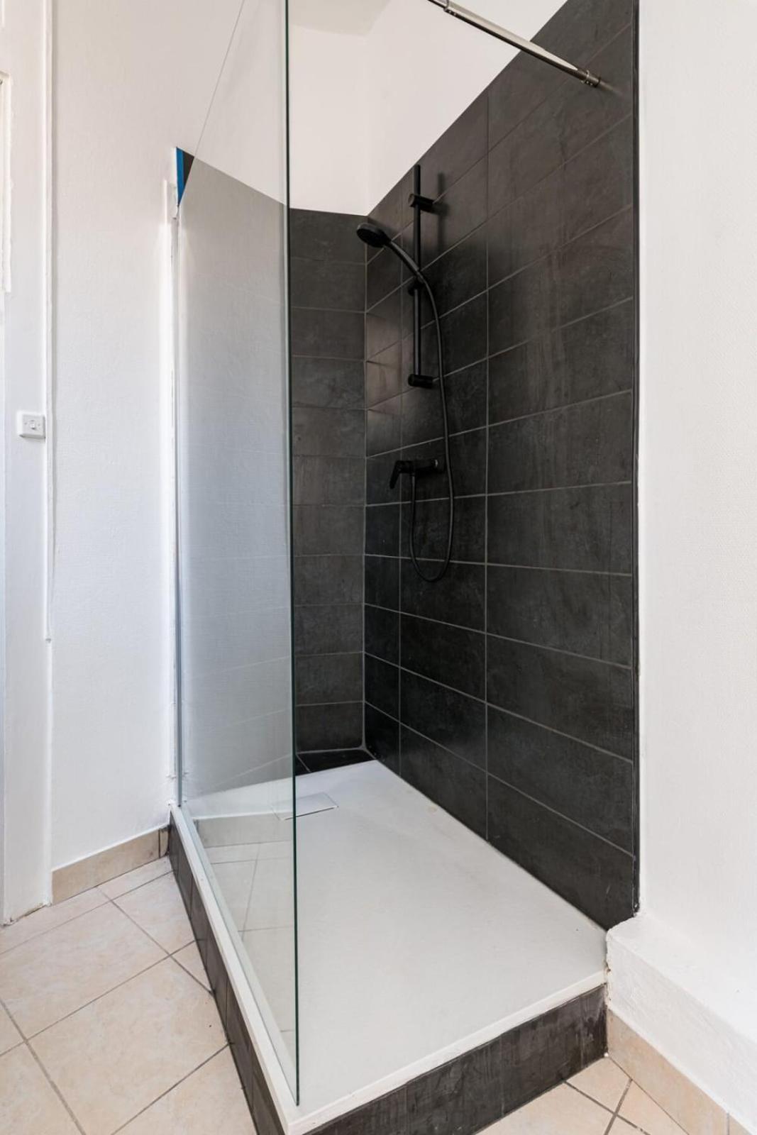 Esmeralda Hypercentre - Chic Et Paisible Appartement